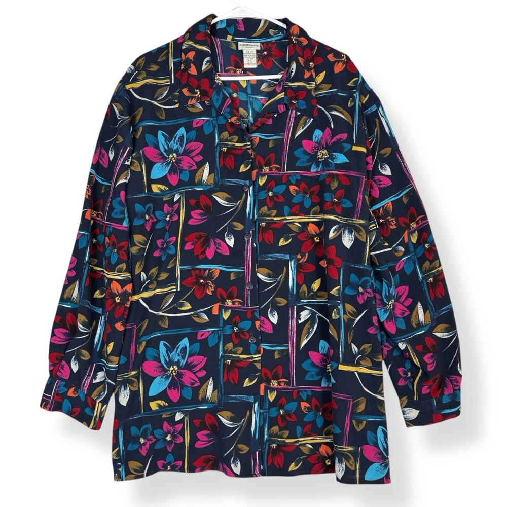 Modern Essential Button Down Top Womens 22W‎ Aloha Floral on Navy Long Sleeve